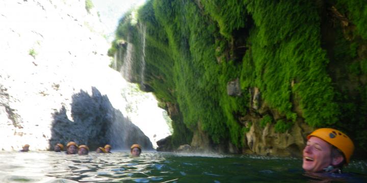 Que faire en vacances dans l'Herault : Découvrir le canyon du diable au matin